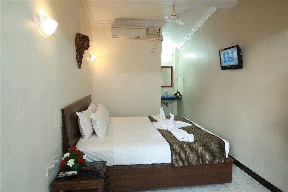 Hotel Lucky Star Colva Exteriér fotografie